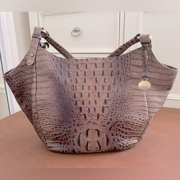 Brahmin EUC tote shoulder bag crocodile texture in grey tan brown 🎉HP🎉 - Picture 1 of 12
